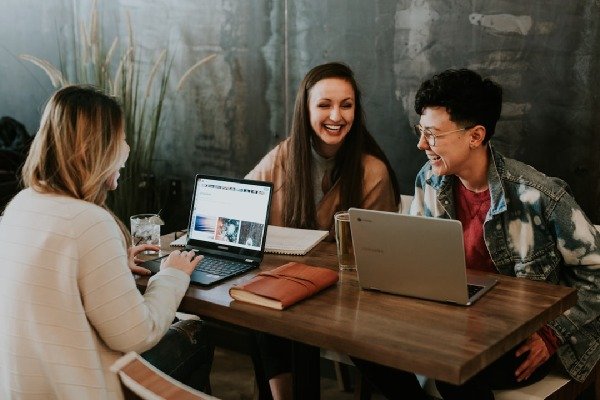 Explore Sri Lankan Career Advice And Free Tools
